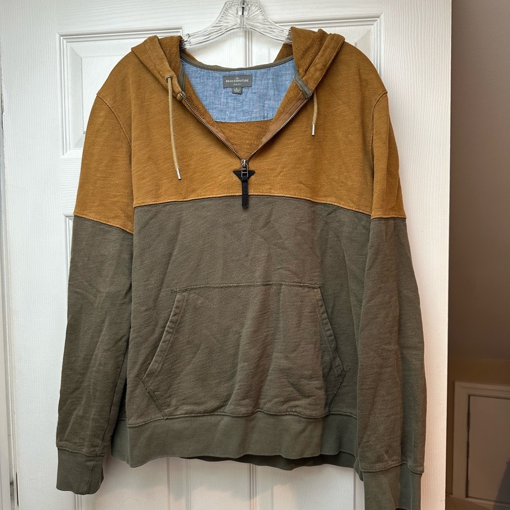 Colorblock Hoodie with Front Pocket